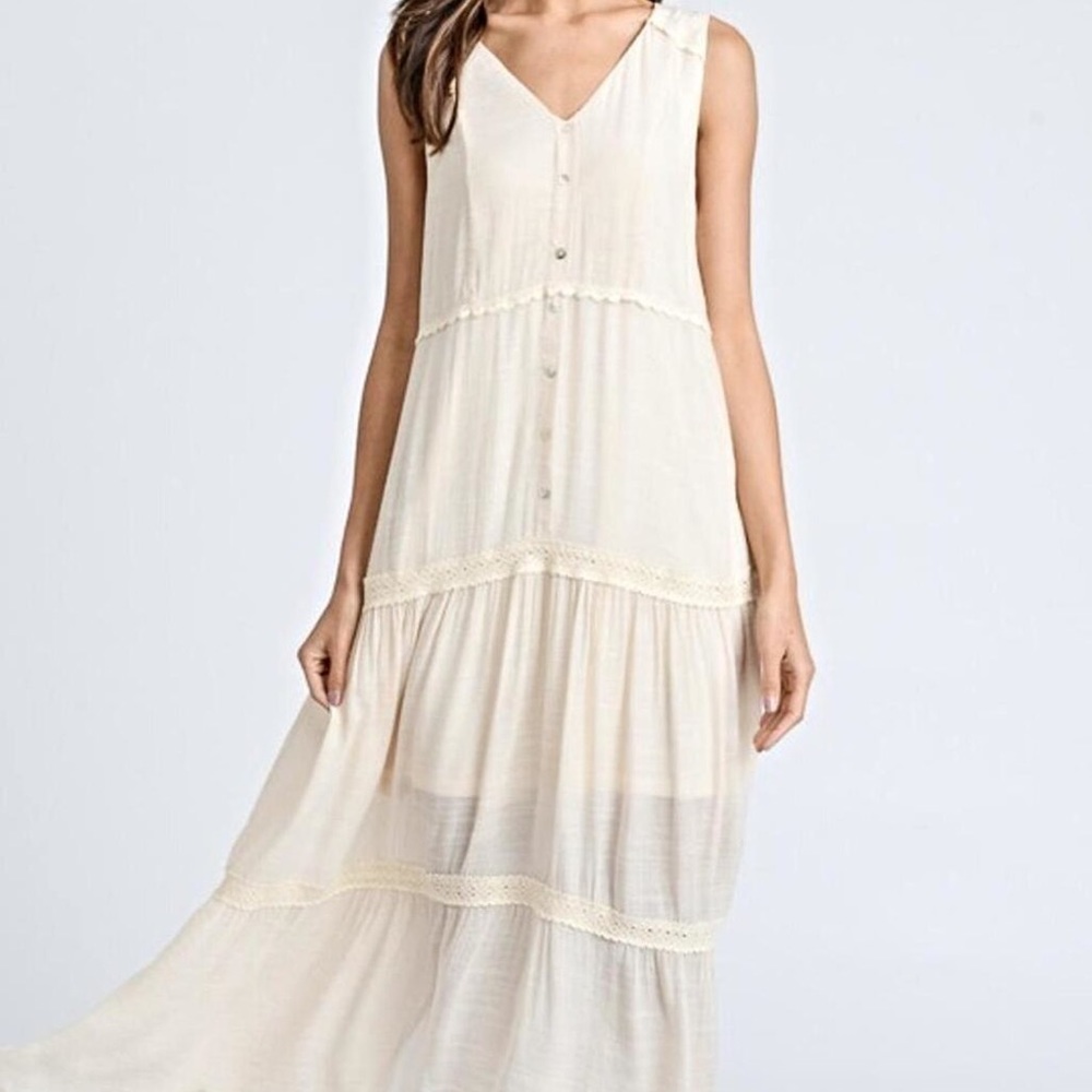 Clad and Cloth Cream Off White Maxi Dress Small